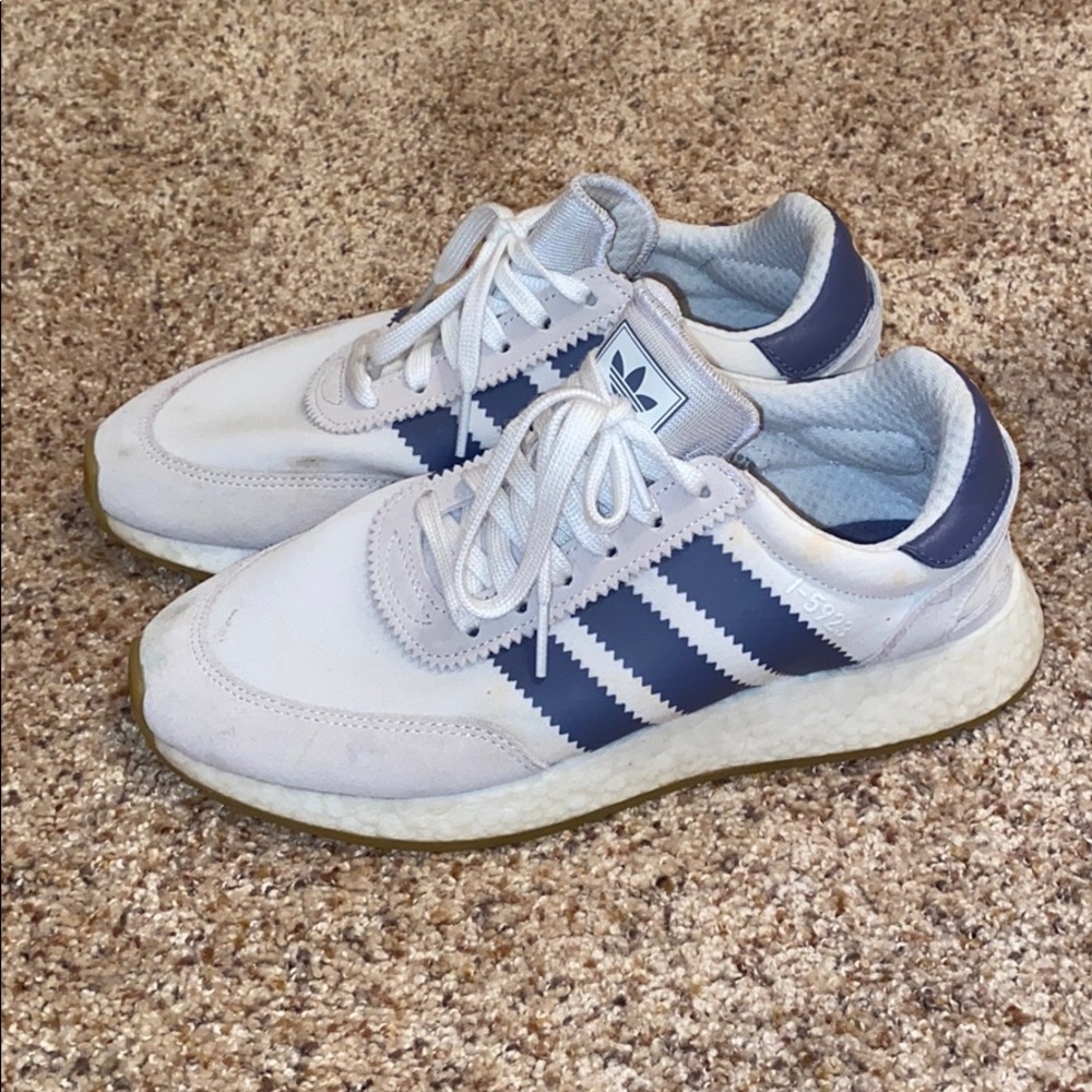 Women’s Adidas Sneakers